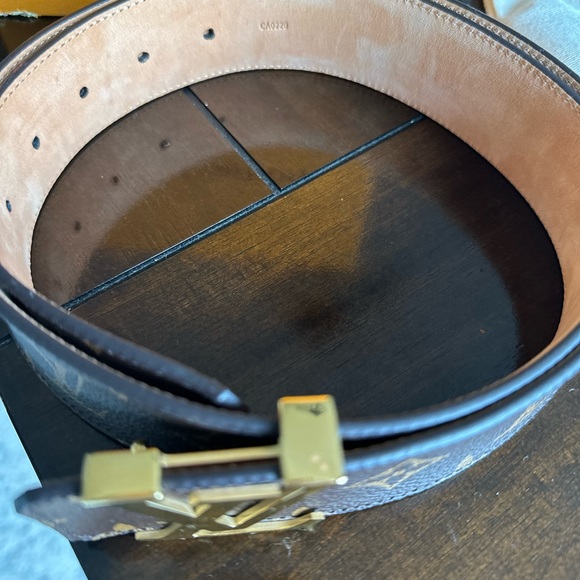 Louis Vuitton Monogram belt - Picture 2 of 4